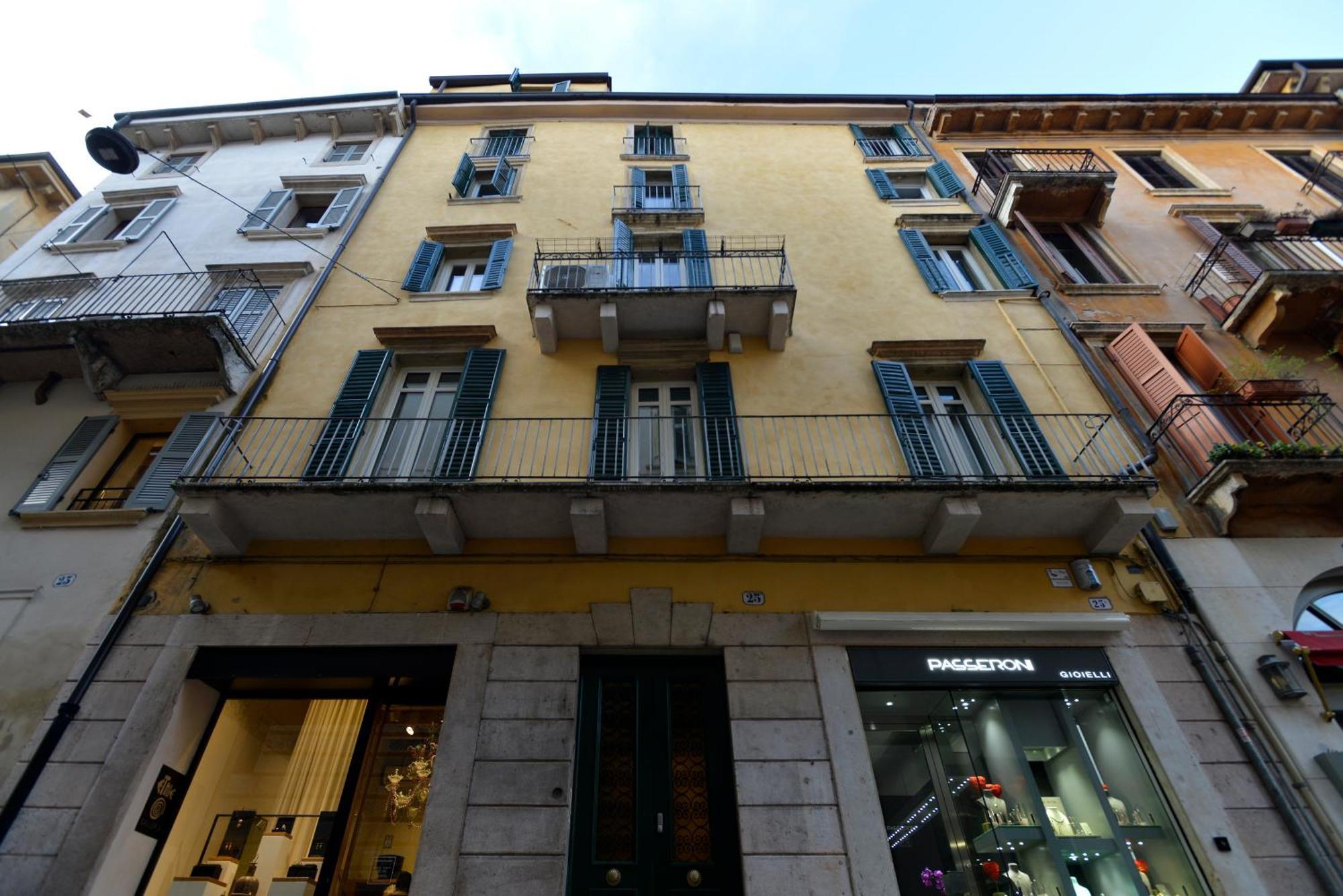 Giallo Dalia By Maison 73 Leilighet Verona Eksteriør bilde